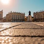 Grand De La Reine - Place Stanislas نانسي