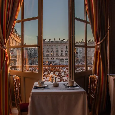 Grand De La Reine - Place Stanislas