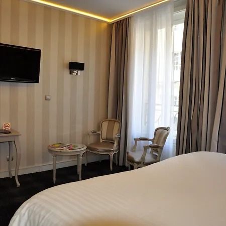 Grand De La Reine - Place Stanislas