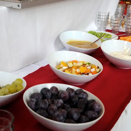 ホテル Grand De La Reine - Place Stanislas ナンシー