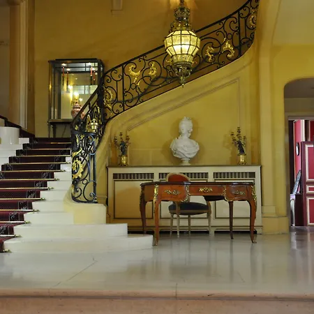 Grand De La Reine - Place Stanislas ホテル
