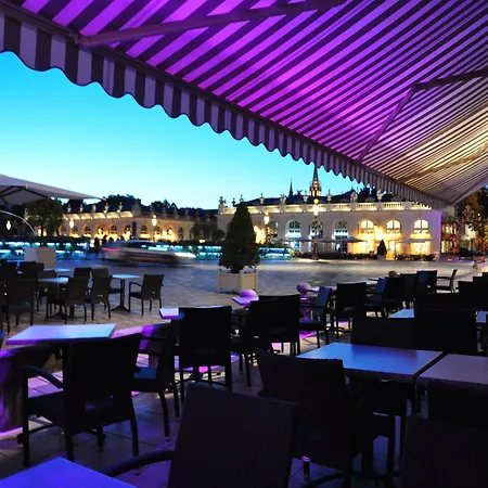 Hotel Grand De La Reine - Place Stanislas 4*