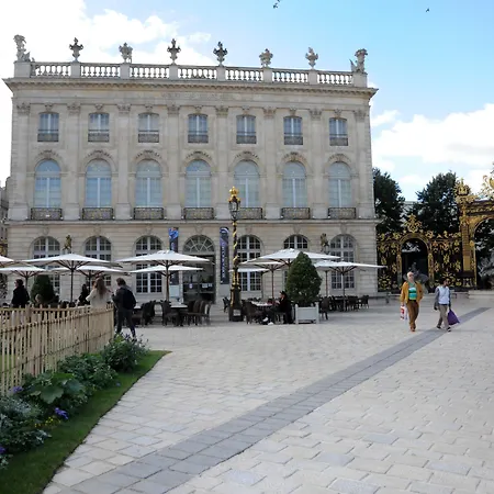 Grand De La Reine - Place Stanislas 4* Νανσύ
