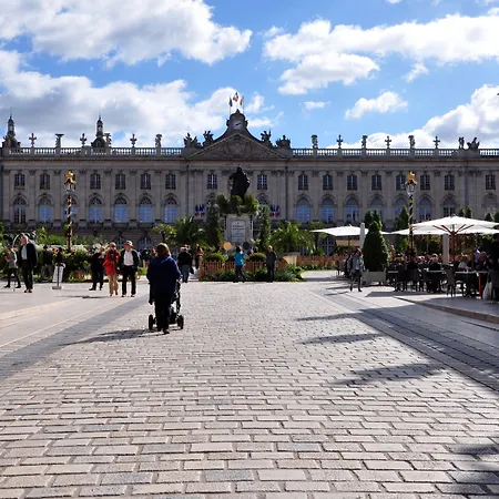Grand De La Reine - Place Stanislas ナンシー