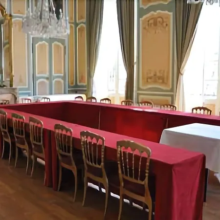 Grand De La Reine - Place Stanislas ナンシー