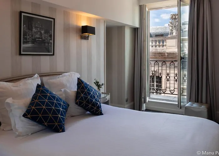 Grand De La Reine - Place Stanislas 4*