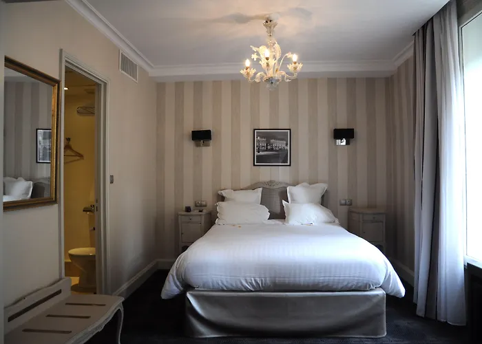 Hotel Grand De La Reine - Place Stanislas 4*