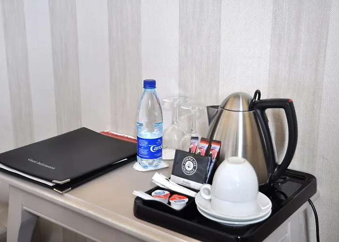 Grand De La Reine - Place Stanislas Νανσύ