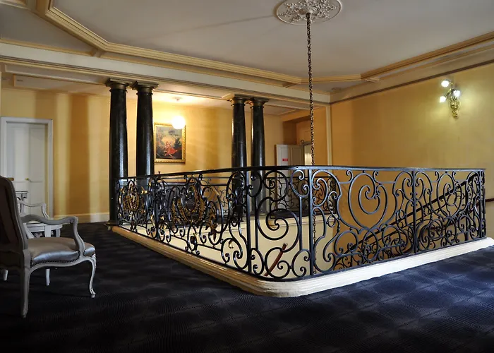 מלון Grand De La Reine - Place Stanislas נאנסי