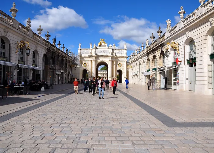 Grand De La Reine - Place Stanislas 4* Νανσύ